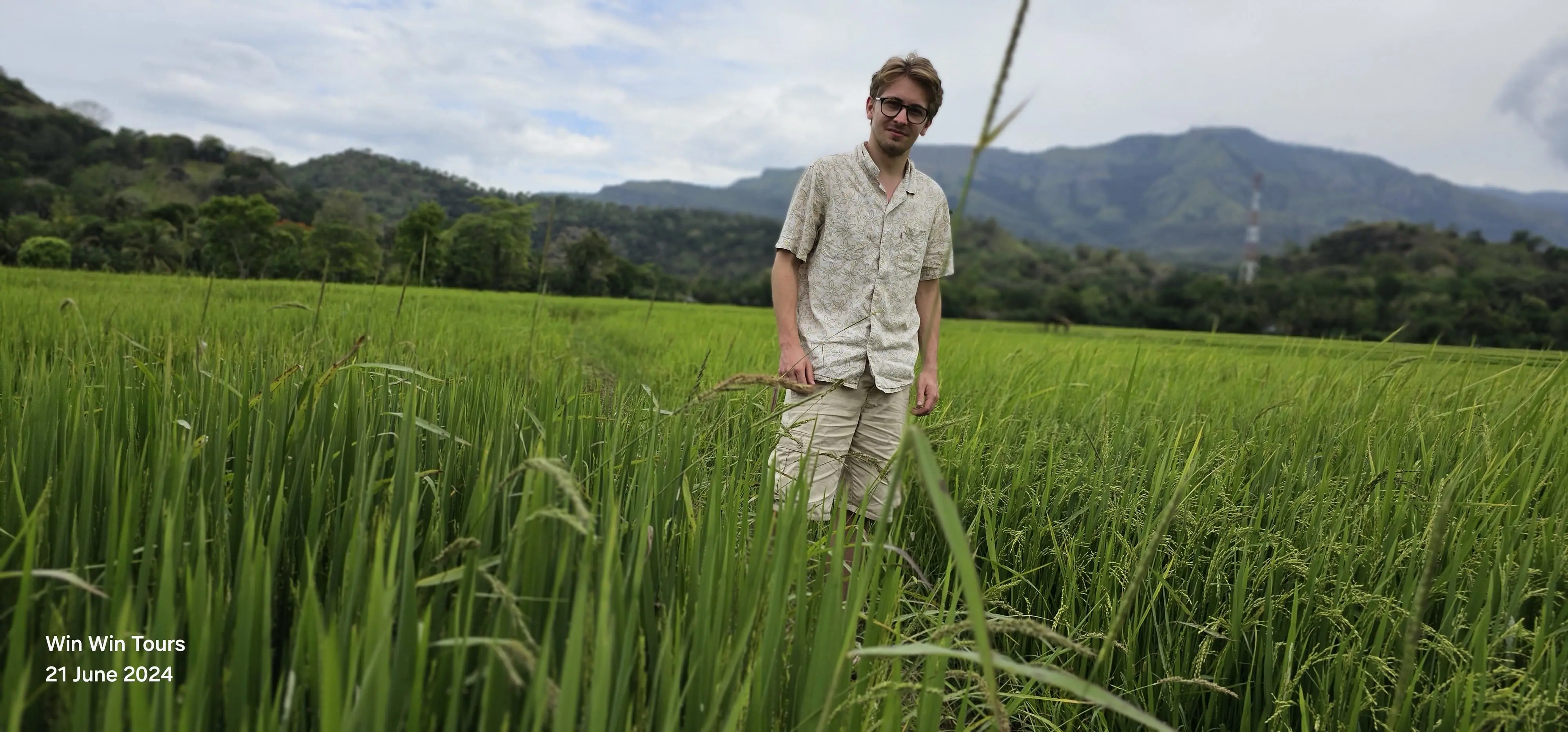 win win tours happy customer