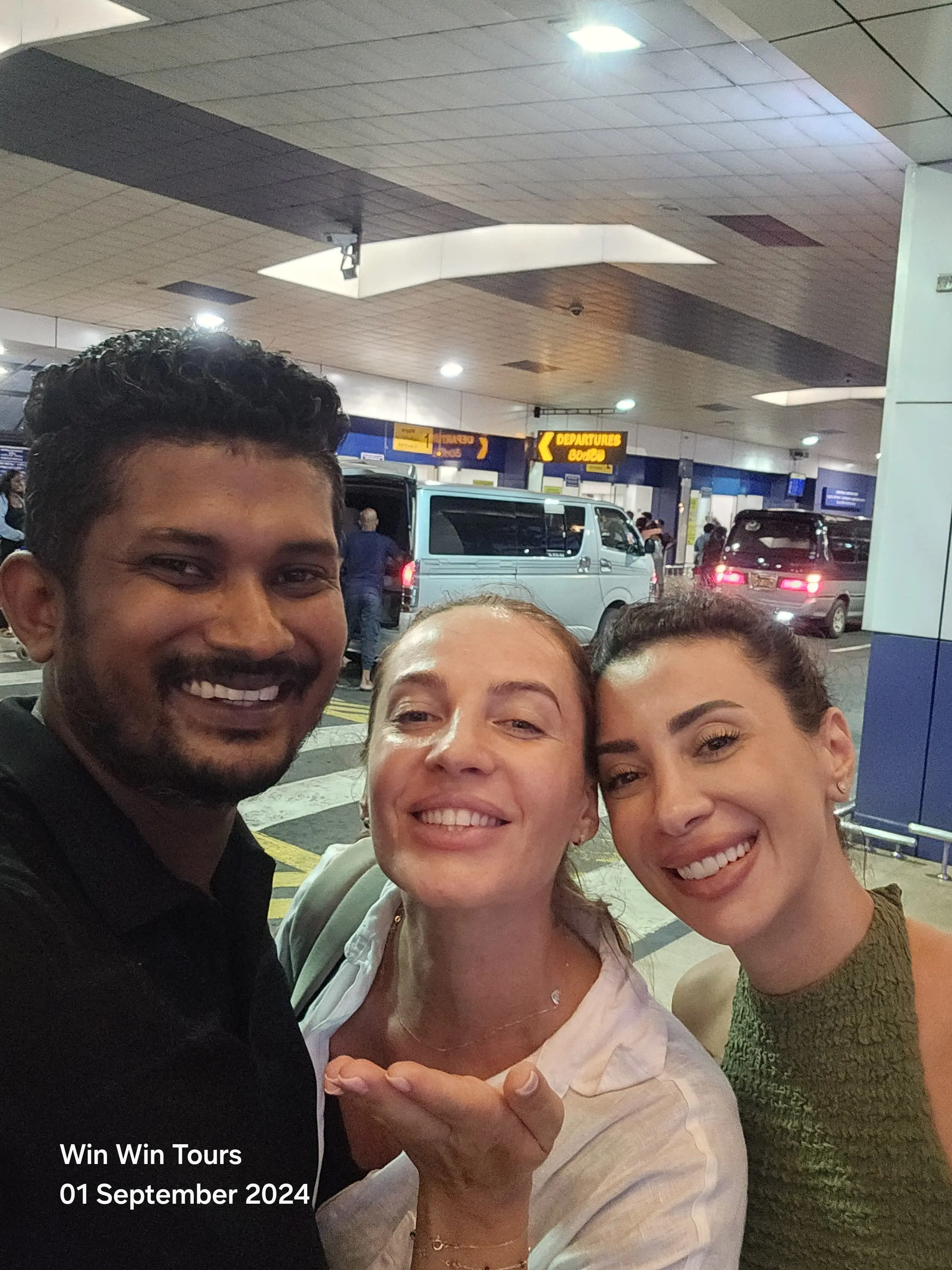 win win tours happy customer