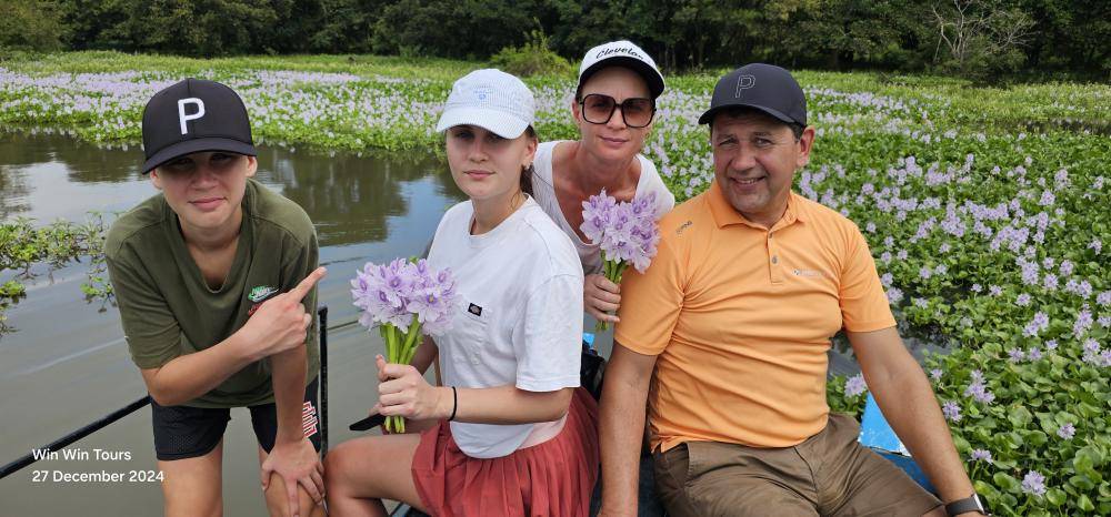 win win tours happy customer