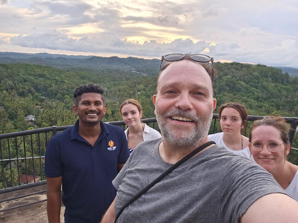 win win tours happy customer